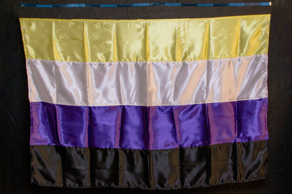 Bandera No Binario